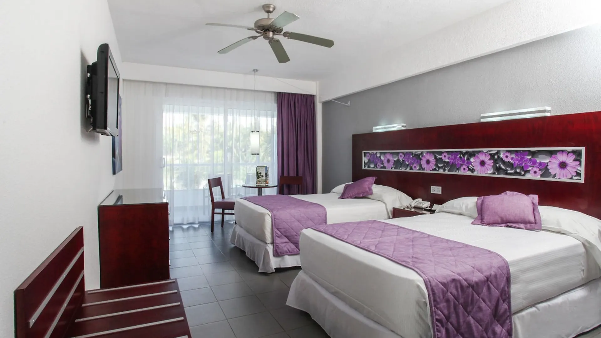 Hotel Riu Naiboa Punta Cana