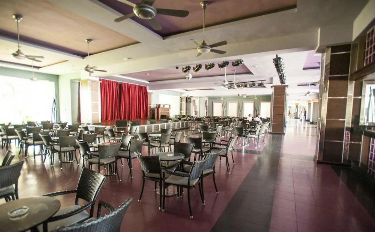 Hotel Riu Naiboa Пунта-Кана 4*,  Доминиканская Республика