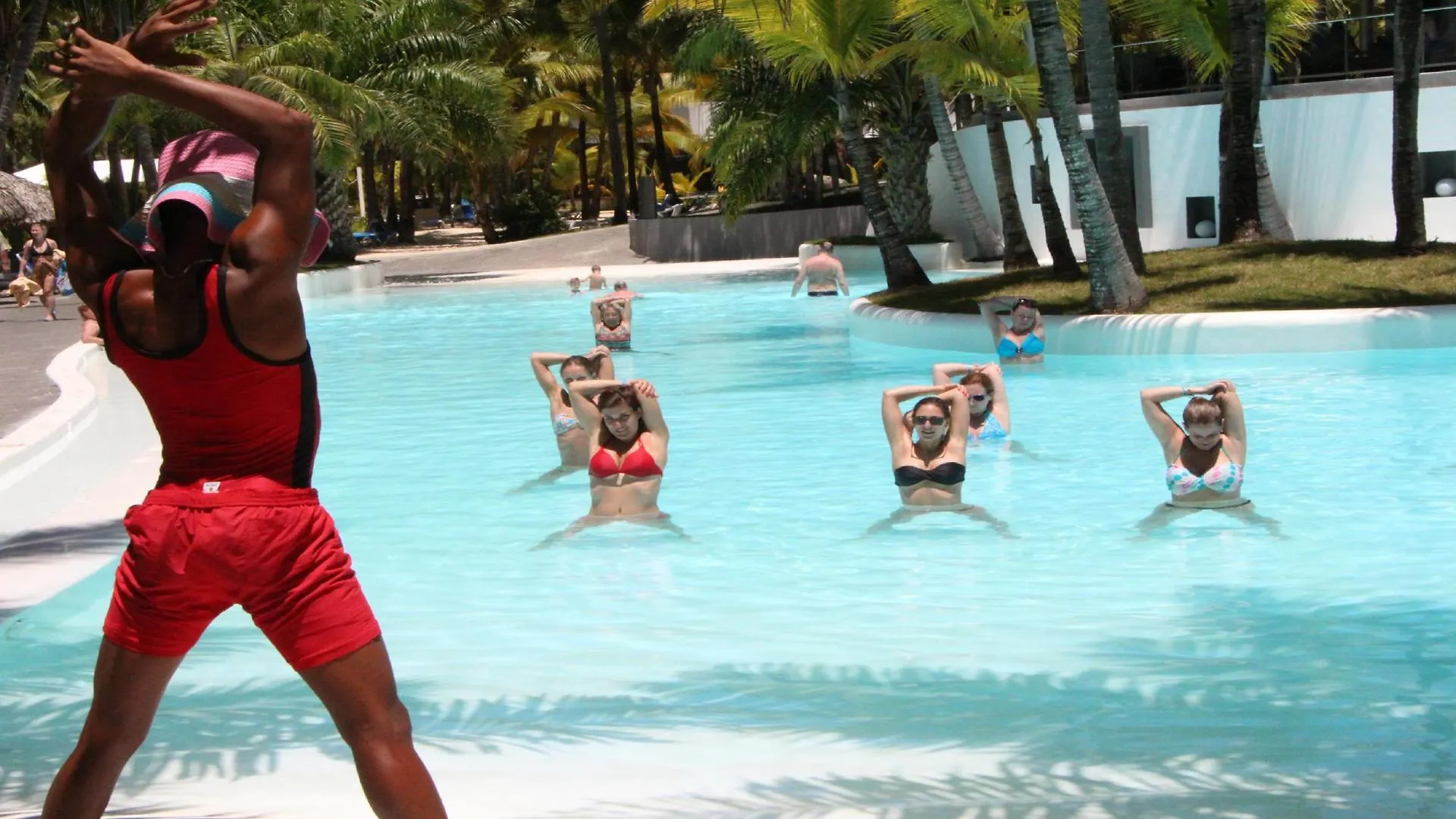 Hotel Riu Naiboa Punta Cana 4*,